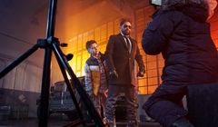 Krzysztof Rutkowski z synem reklamuje elektronikę