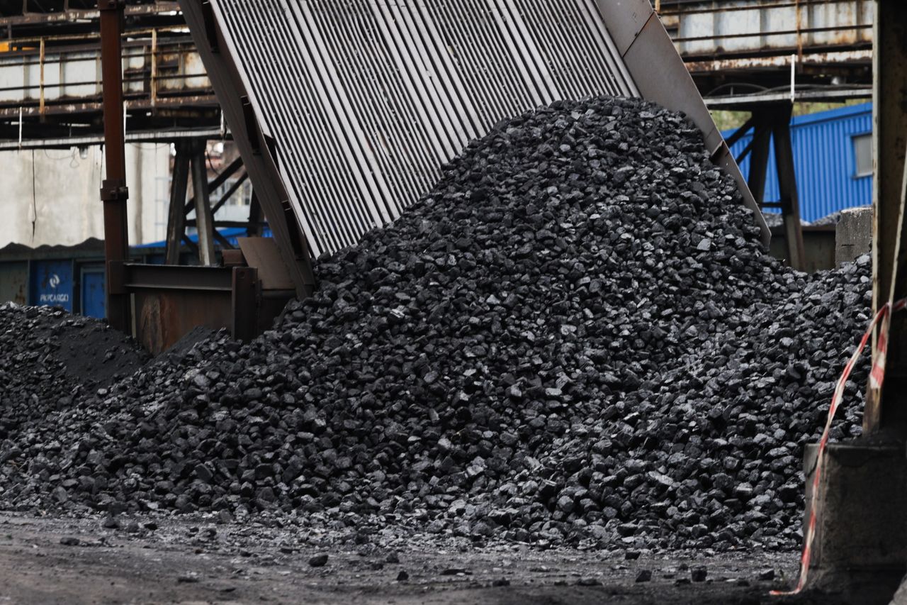 Global coal prices fall in June