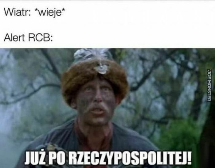 Jeden z wielu memów o Alertach RCB