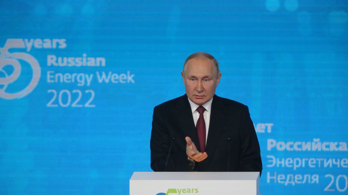 Russian President Putin Delivers Speech At Russian Energy Week 2022
MOSCOW, RUSSIA - OCTOBER 12: (RUSSIA OUT) Russian President Vladimir Putin delivers key speech during the plenary session of Russian Energy Week 2022 on October 12, 2022, in Moscow, Russia. Putin announced that Russia could increase gas supplies to Europe via the Germany-bounded Nord Stream 2 pipeline under the Baltic sea. (Photo by Contributor/Getty Images)
Contributor