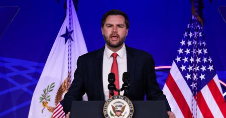 J.D. Vance krytykuje Wielką Brytanię. "Stoi w miejscu z powodu imigracji"