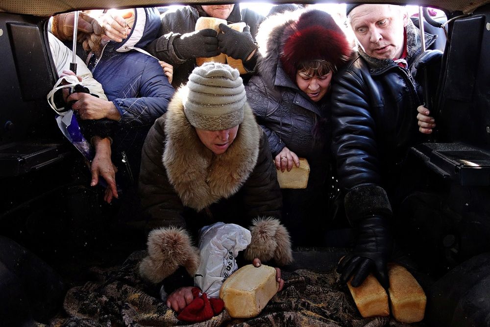 Nagrodzone prace w konkursie LensCulture Exposure Awards 2015. Dominika Gęsicka wśród finalistów 49