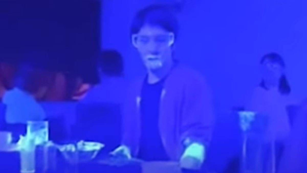 Badanie pokazało, w jaki sposób wirus przenosi się na kolejne osoby