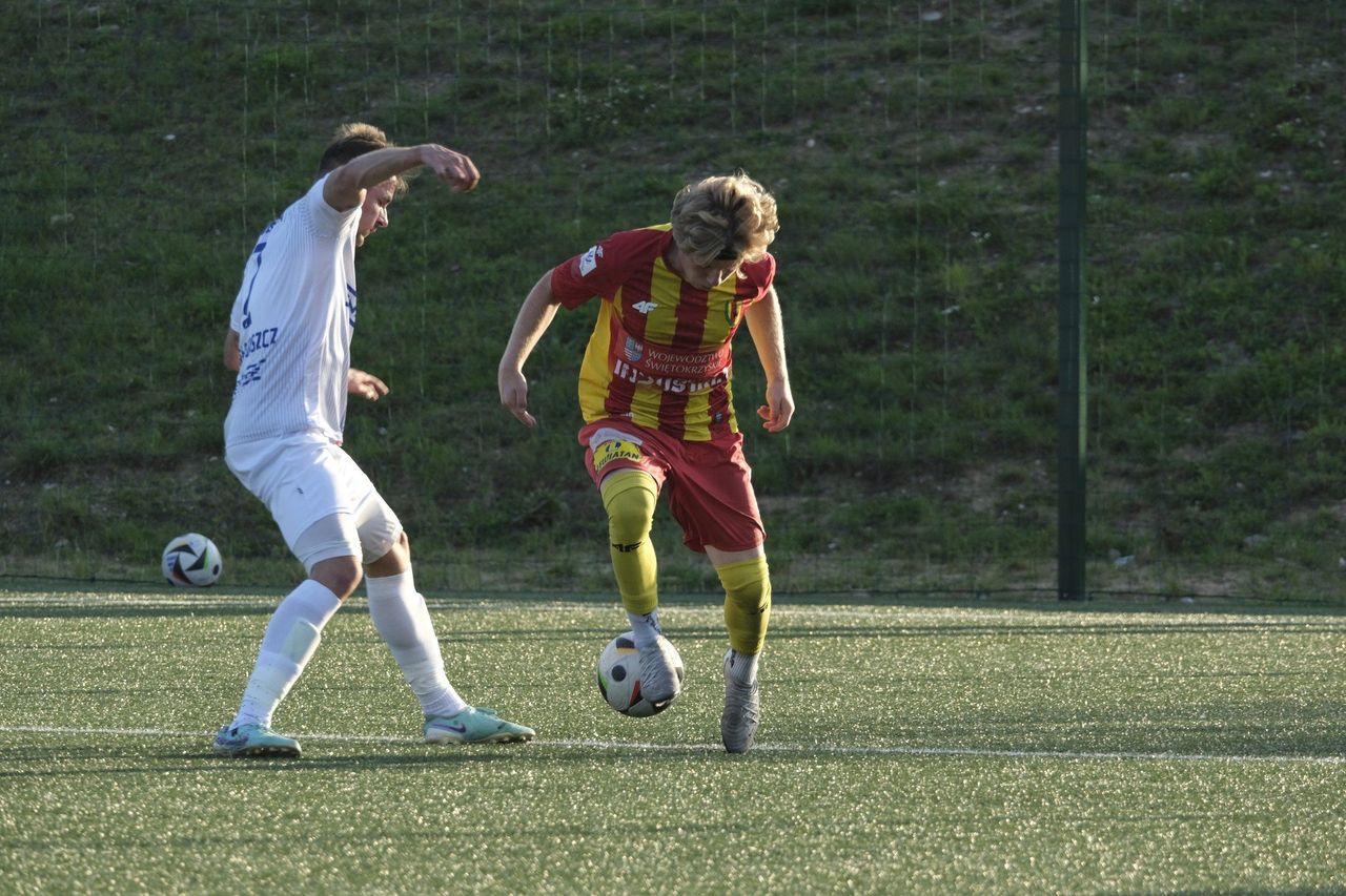 Gra Keeza 4. Liga Świętokrzyska, 25-26 października. Wyniki, relacje, tabele