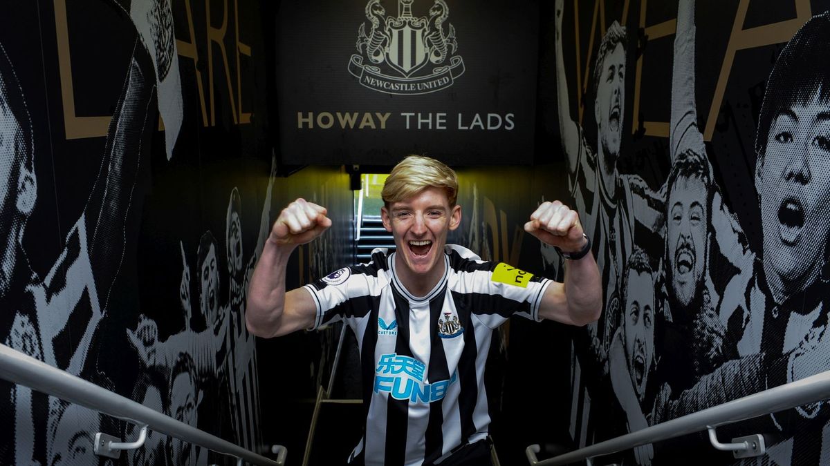 Getty Images / Serena Taylor/Newcastle United  / Na zdjęciu: Anthony Gordon