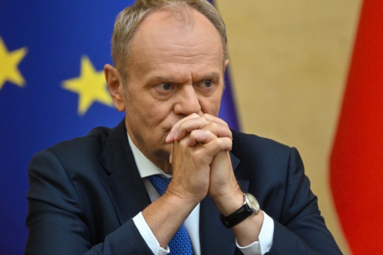 Tusk nie podpisał. Jeden z asesorów złożył skargę