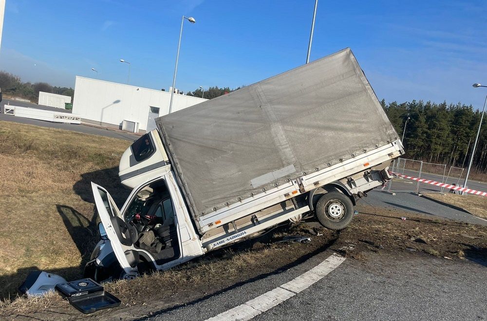 Senność za kierownicą kosztowała go 2000 zł