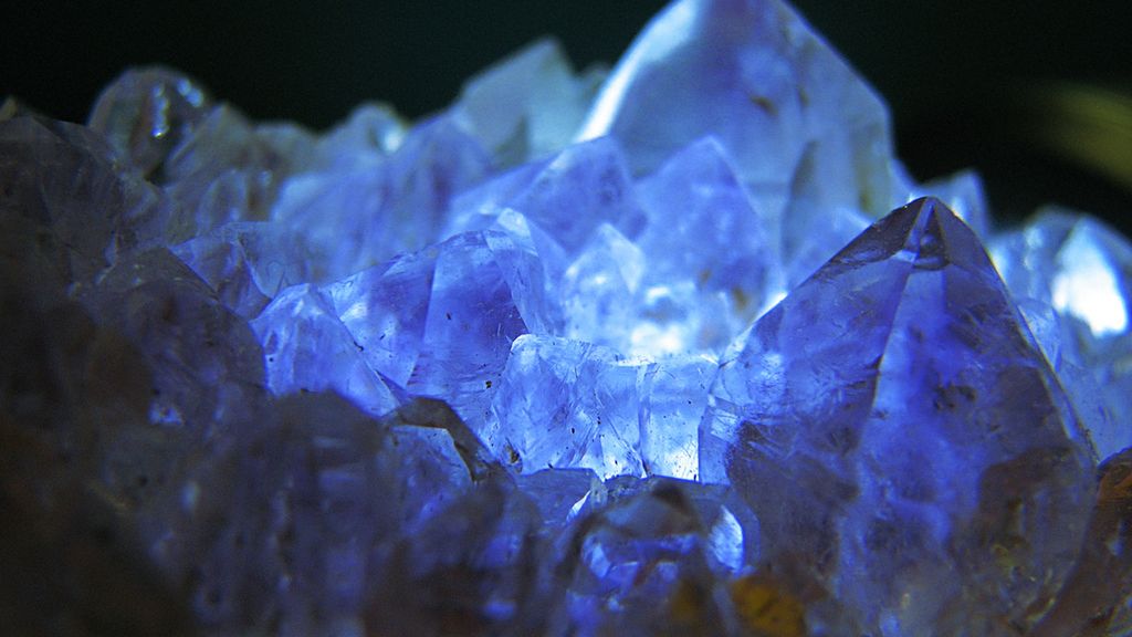 Jak wynika z danych Światowej Rady Diamentów rynek "surowych" diamentów szacuje się na 16 mld dol