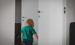 Protest mieszkańców Środy Wielkopolskiej. Wspierali matkę, której sąd odebrał córkę