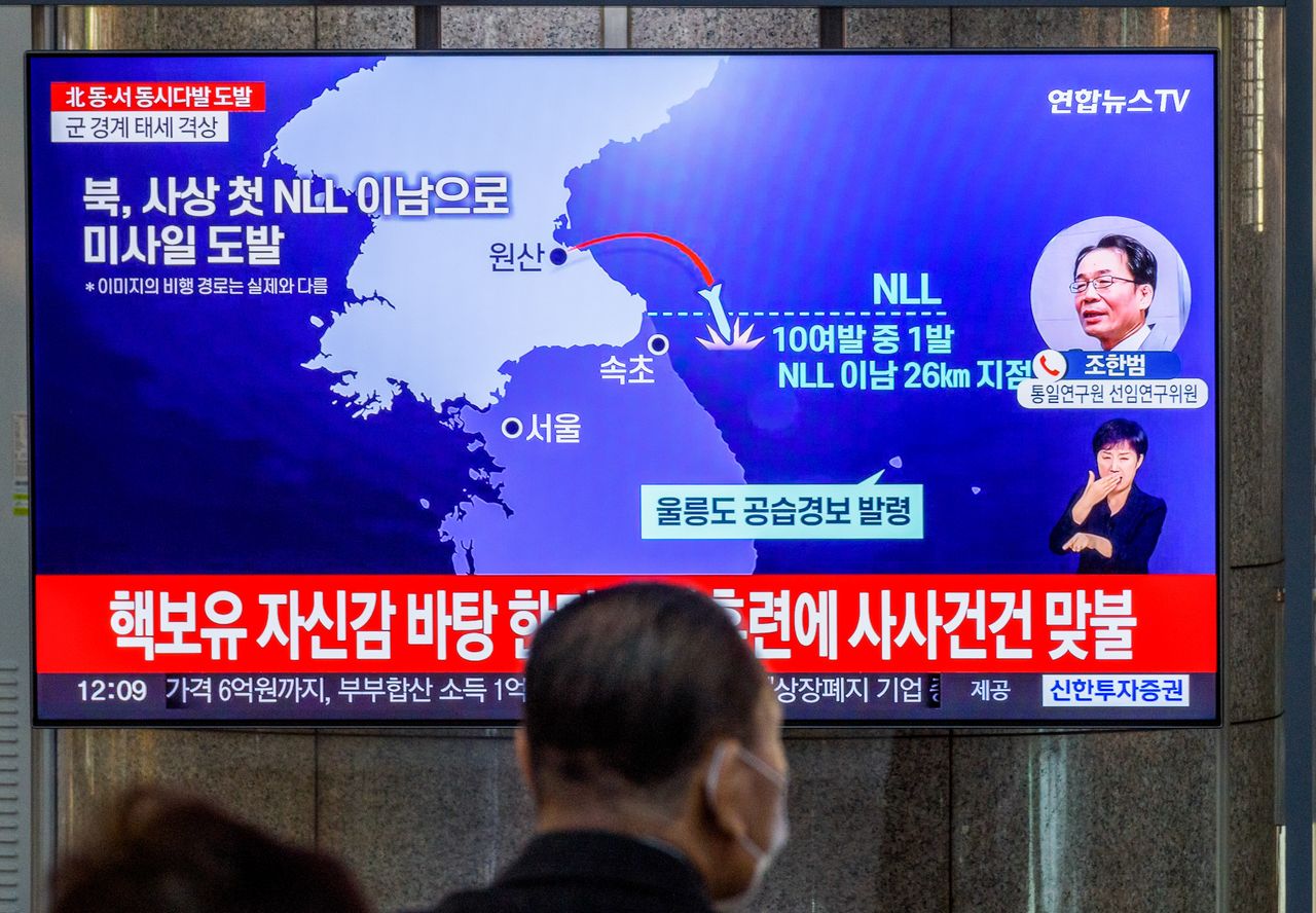 South Korea evacuates island amidst North Korean "provocation". New warning system put to the test