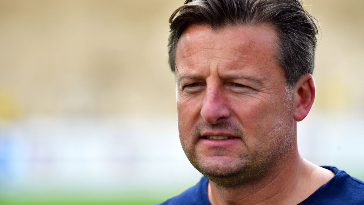 PAP / Marcin Bielecki / Na zdjęciu: Kosta Runjaic 