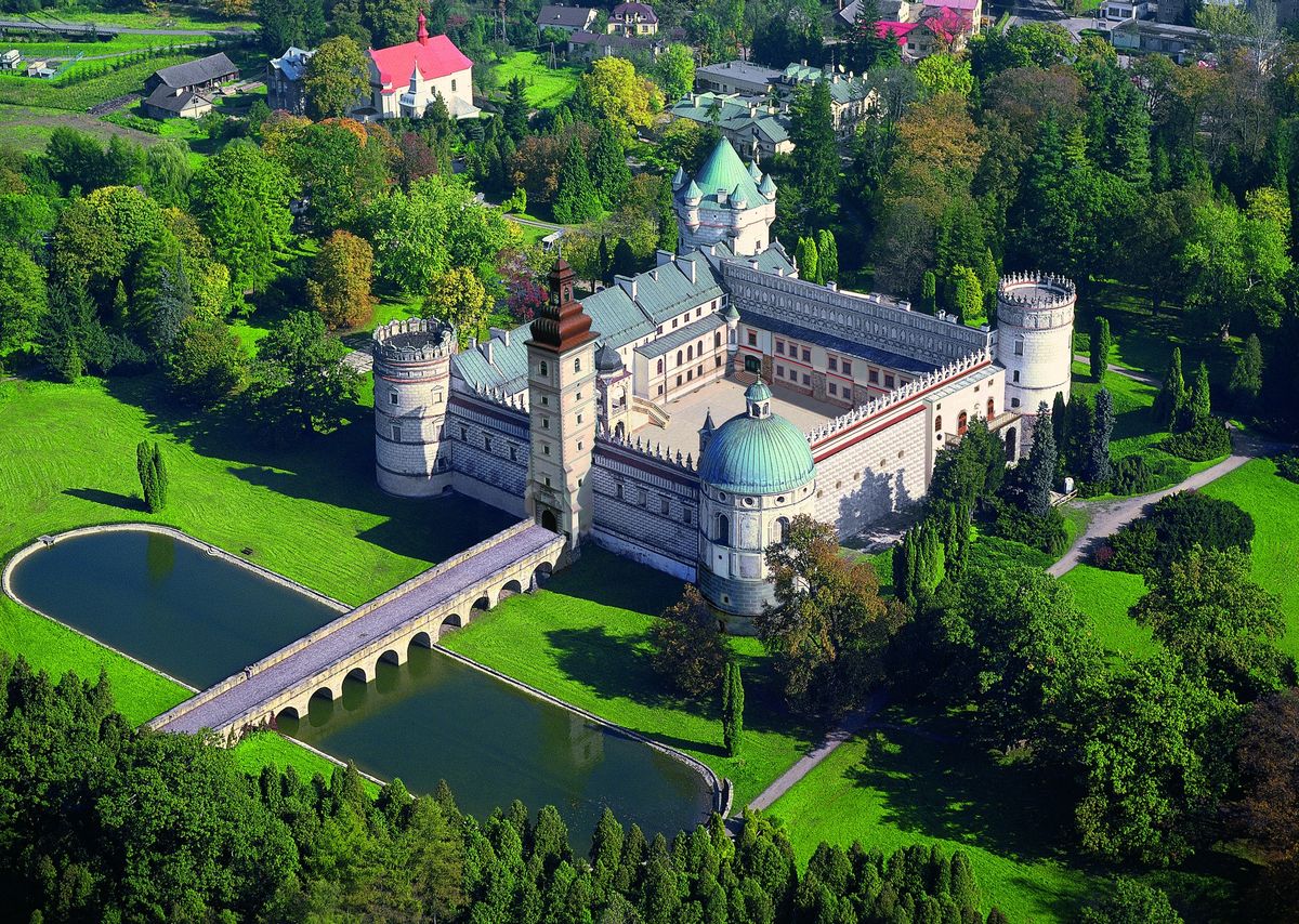 Замок Krasiczyn