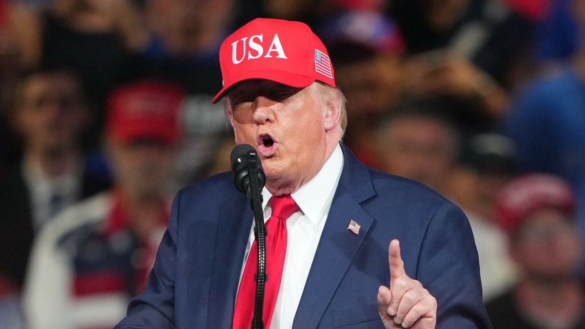 Temporary
President Donald Trump speaks during a campaign rally at the Gastonia Municipal Airport, Wednesday, Sept. 16, 2026, in Gastonia, N.C. (AP Photo/Matt Kelley)
Matt Kelley