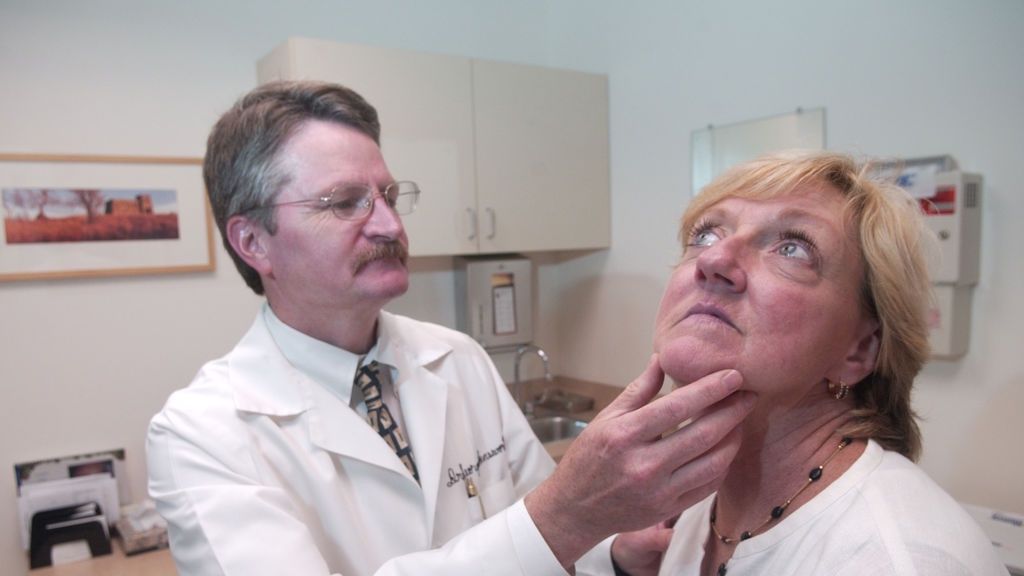 Photo by Tim Leedy 6/26/06Dr. George E. Ainsworth MD examines Marge A. Lawlor of Reading. Marge has skin cancer.
Photo by Tim Leedy 6/26/06Dr. George E. Ainsworth MD examines Marge A. Lawlor of Reading. Marge has skin cancer. (Photo By Tim Leedy/MediaNews Group/Reading Eagle via Getty Images)
MediaNews Group/Reading Eagle vi