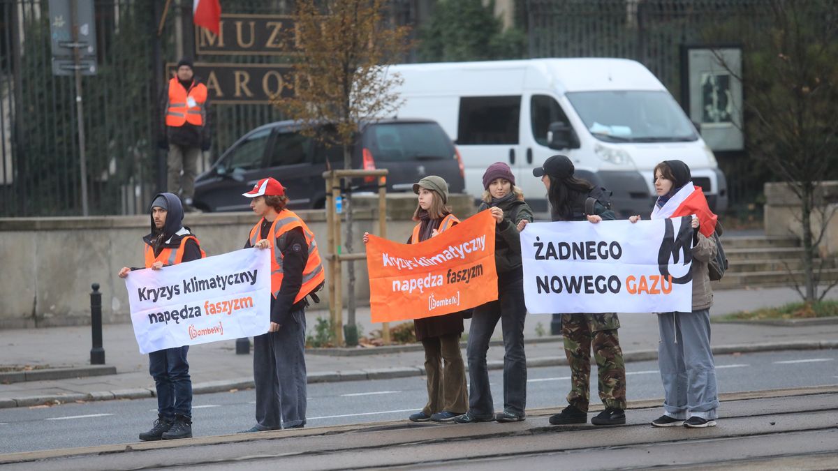 Bombelki stanęły na trasie Marszu Niepodległości