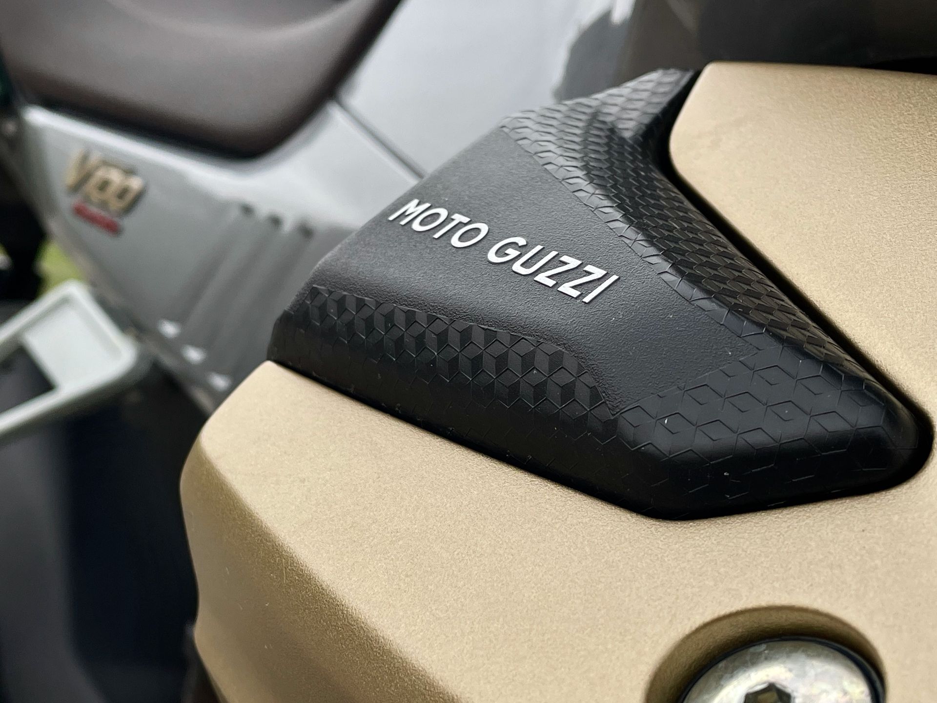 Moto Guzzi V100 Mandello