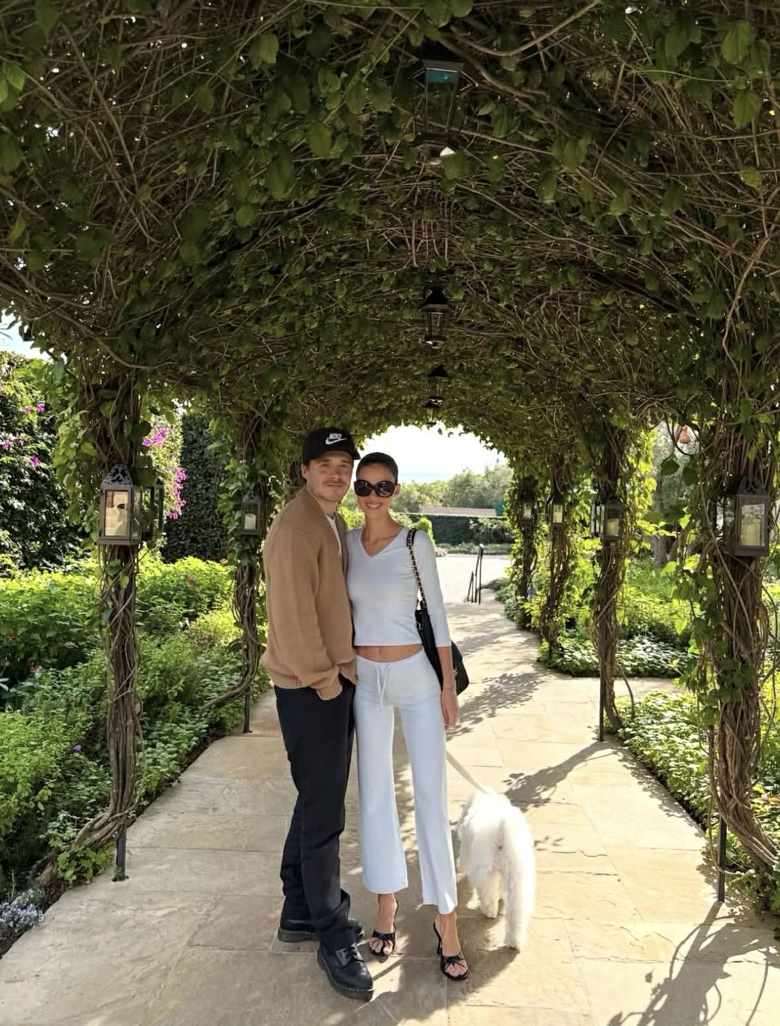 Brooklyn Beckham i Nicola Peltz afiszują się z miłością