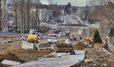 Bielsko-Biała. Przebudowa ulicy Cieszyńskiej. Kolejne zmiany w ruchu już od piątku