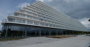Gigantyczny hotel w Pobierowie otwarty. Polityk pisze o "zaszczycie"