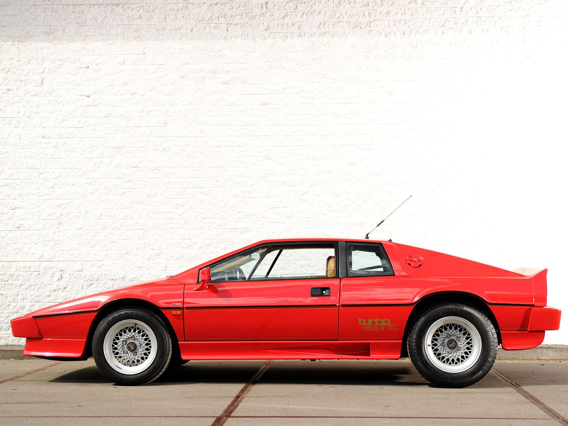 Lotus Esprit 12