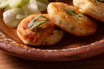 Z mało znanego składnika robię kotlety. Wspiera jelita, serce i ma dużo żelaza