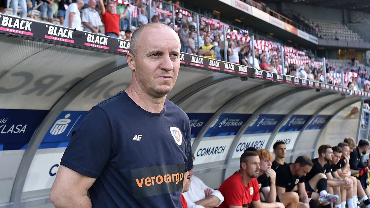 WP SportoweFakty / Krzysztof Porębski / Na zdjęciu: Aleksandar Vuković