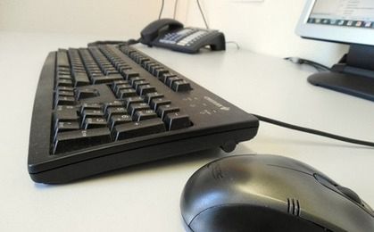 Dostęp do internetu w Polsce ma 76 proc. gospodarstw
