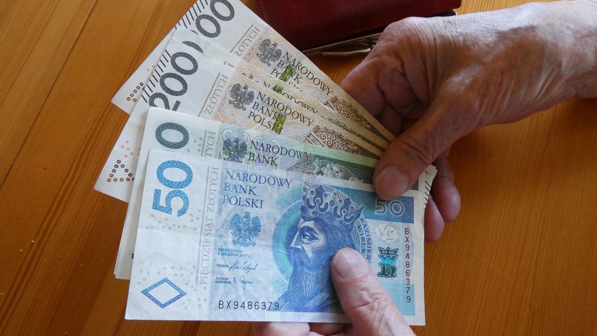 Jak Polacy oceniają swoją sytuację finansową?