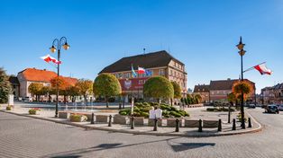 Pleszew zna jak mało kto. Historyczne spacery po mieście z Adamem Staszakiem cieszą się olbrzymią popularnością. Tajemnice z Kaliskiej