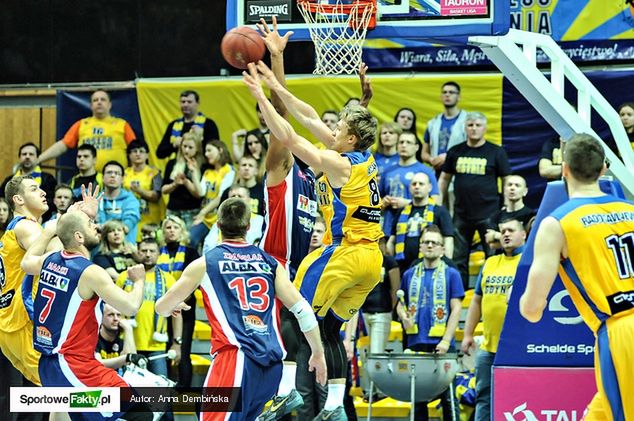 MKS mógł cieszyć się ze zwycięstwa w Gdyni