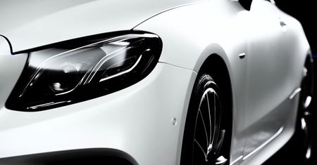 Mercedes oficjalnie zapowiada Klasę E Coupé