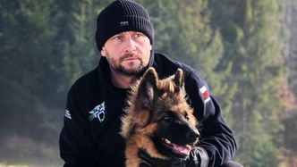 Wierny pies Kamila Durczoka podupadł na zdrowiu. Brat dziennikarza zorganizował ZBIÓRKĘ na jego leczenie