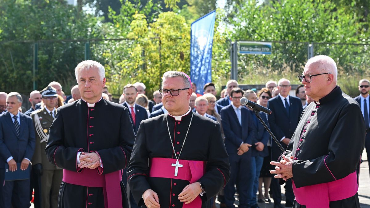 Metropolita szczecińsko-kamieński abp Wiesław Śmigiel