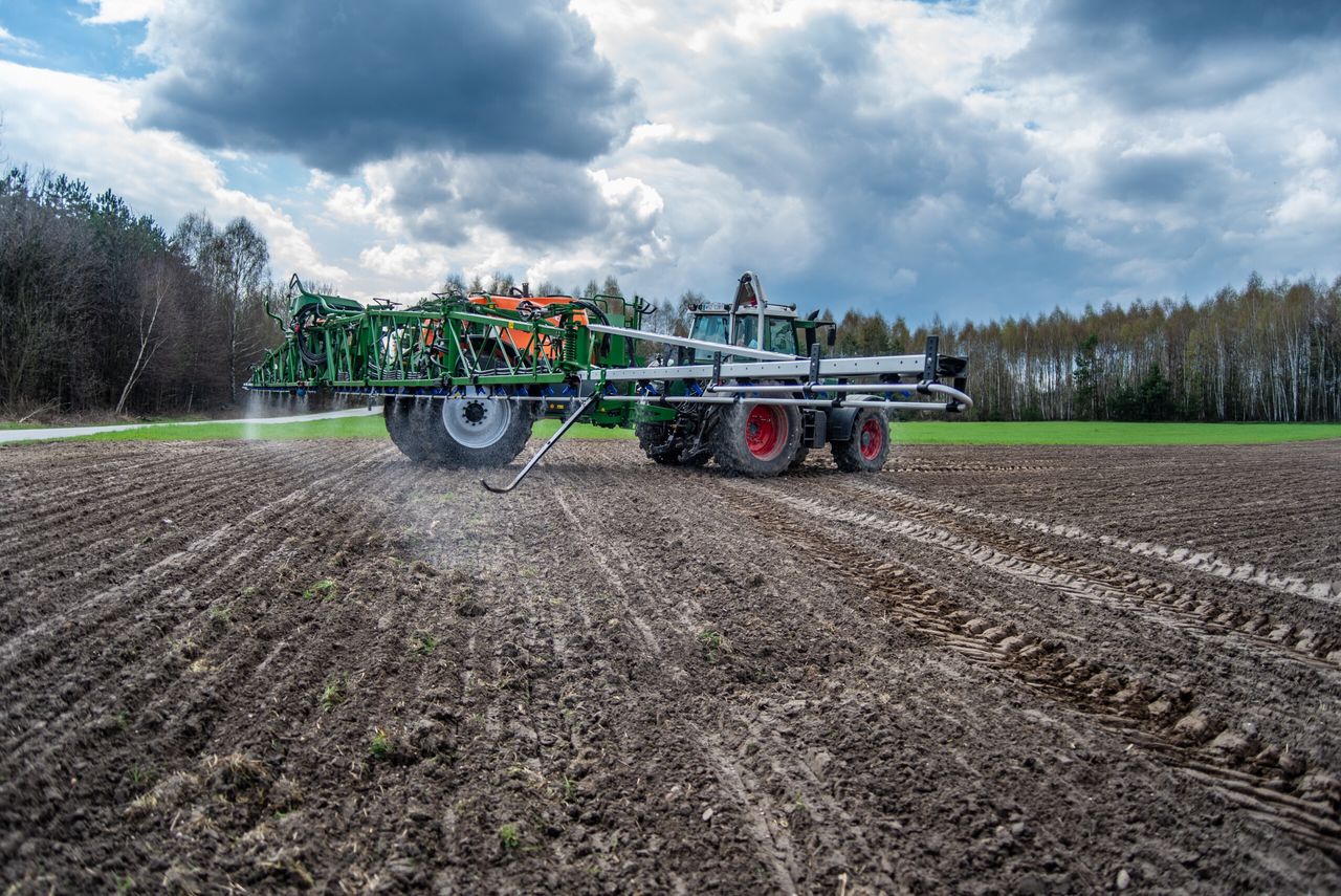 Elektroniczna ewidencja oprysków odroczona. Rolnicy zyskali rok