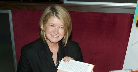 82-letnia Martha Stewart ZACHWYCIŁA na modowej gali. Co słychać u telewizyjnej gwiazdy, która ma za sobą odsiadkę w więzieniu?