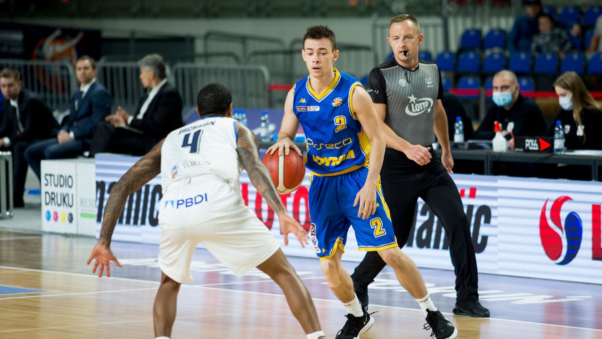 WP SportoweFakty / Jacek Wojciechowski / Na zdjęciu w środku: Mateusz Kaszowski