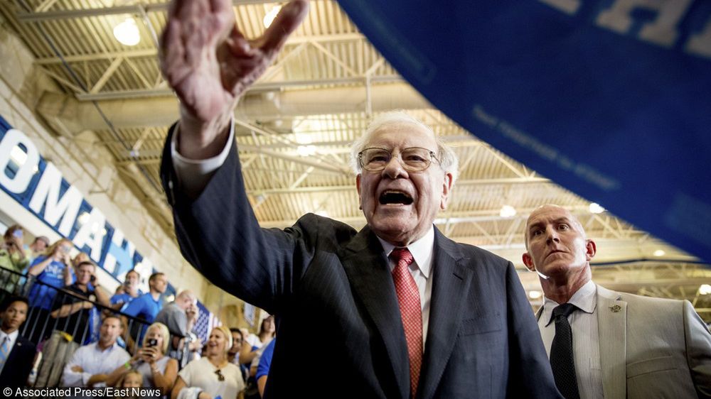 Warren Buffet swoimi wypowiedziami jest w stanie wyznaczyć trend na światowych giełdach