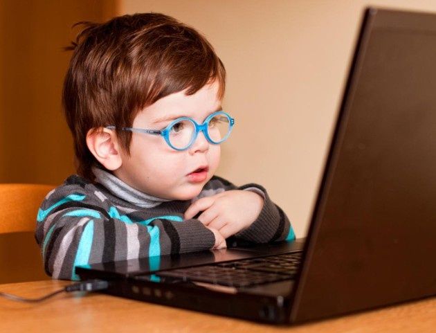 AVG dziecko cyberprzemoc