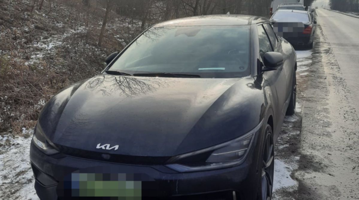 Działania "Kobry". 4 samochody o łącznej wartości 750 tys. zł odzyskane