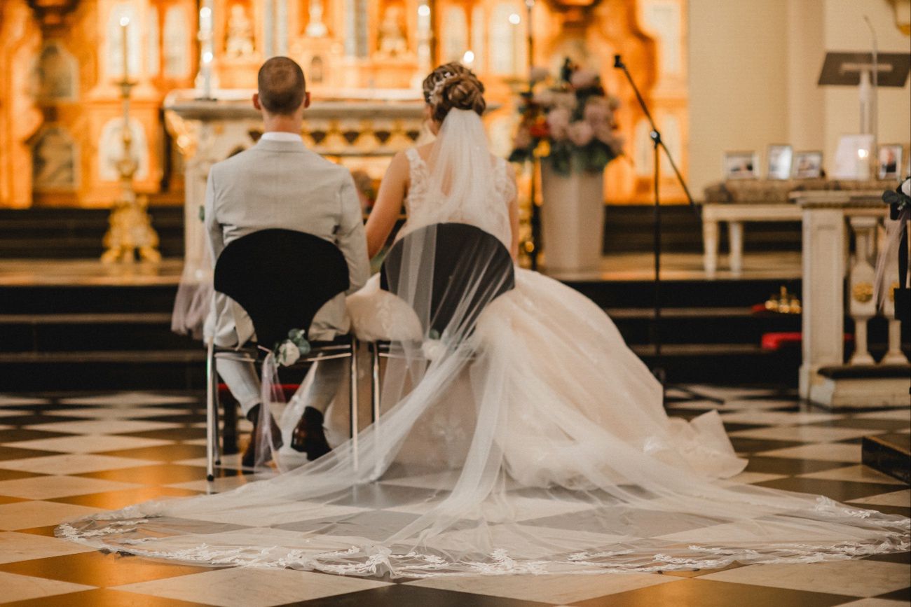 Nowy sposób finansowania wesel. "To już bilet wstępu?"