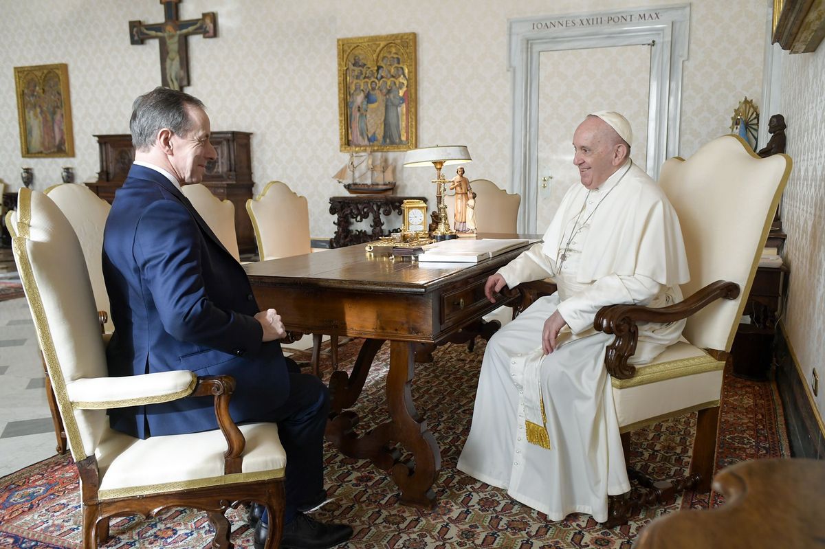 Marszałek Senatu spotkał się z papieżem. "Jest wielkim przywódcą" (Źródło: twitter.com/profGrodzki)