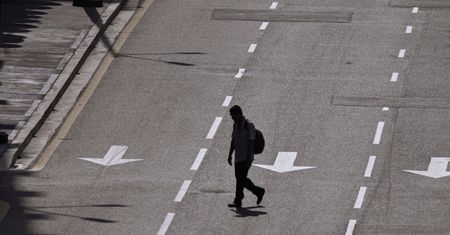 Koronawirus. Niesamowite poświęcenie 34-latka. Przez trzy dni szedł do domu, by uniknąć kontaktu z ludźmi