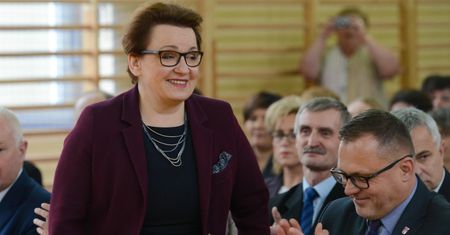 Ustawa PiS uderza w niepełnosprawne dzieci. Stracą terapeutów