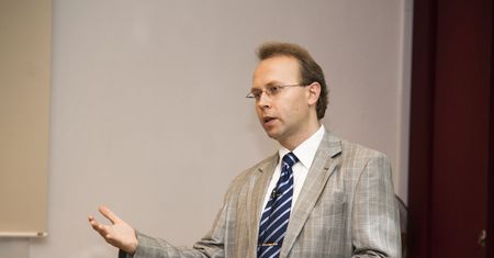 Miał stworzyć polską kryptowalutę, został bez poparcia rządu. "O sprawie dowiedziałem się z mediów"