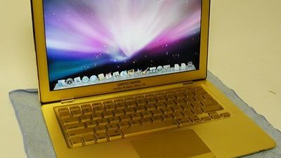 24-karatowy MacBook Air 1