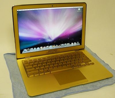 24-karatowy MacBook Air