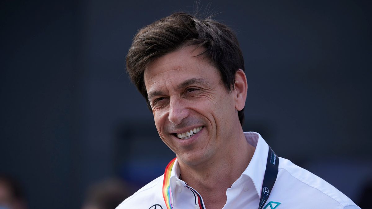 Zdjęcie okładkowe artykułu: Materiały prasowe / Mercedes / Na zdjęciu: Toto Wolff