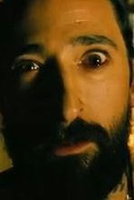 ''High School'': Adrien Brody psychopatycznym dealerem