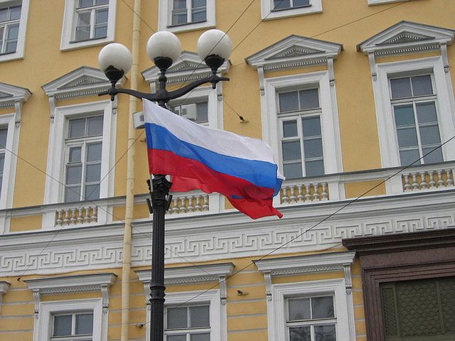 Rosja: próba samospalenia przed siedzibą rządu