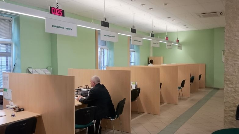 ZUS będzie się informatyzował. Obiecuje, że nie wyda na to miliardów